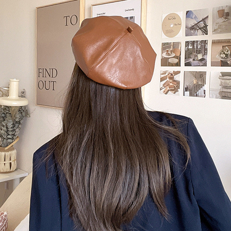 Vintage Beret Style – Casual, Creative, and Effortless