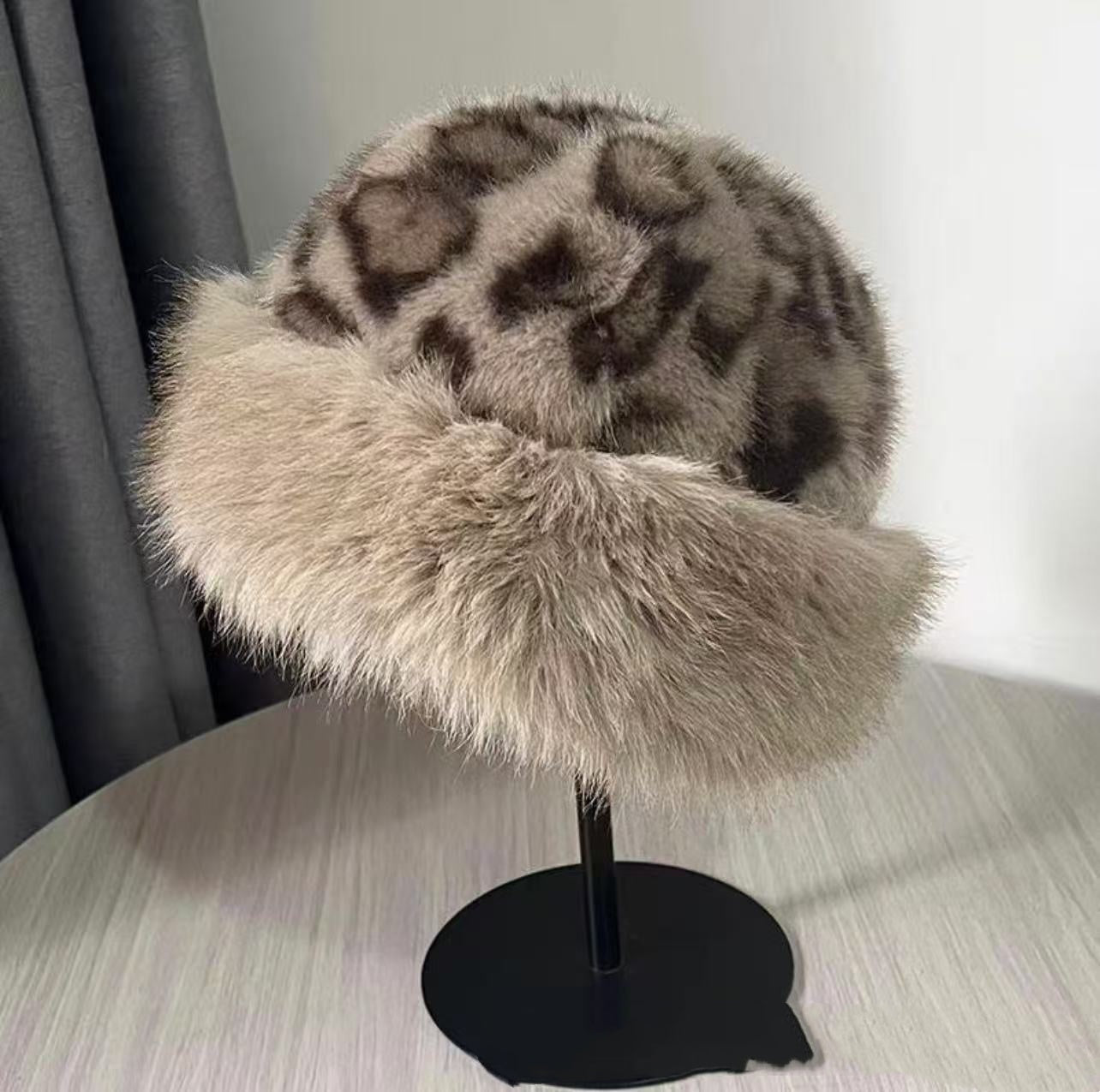 Cozy Retro Mongolian Winter Cap – Warmth with Style