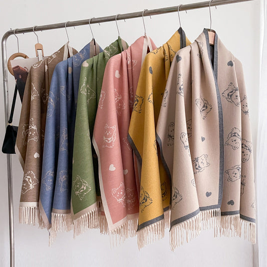 Everyday Warmth Scarf – Double-Sided Charm for Any Outfit