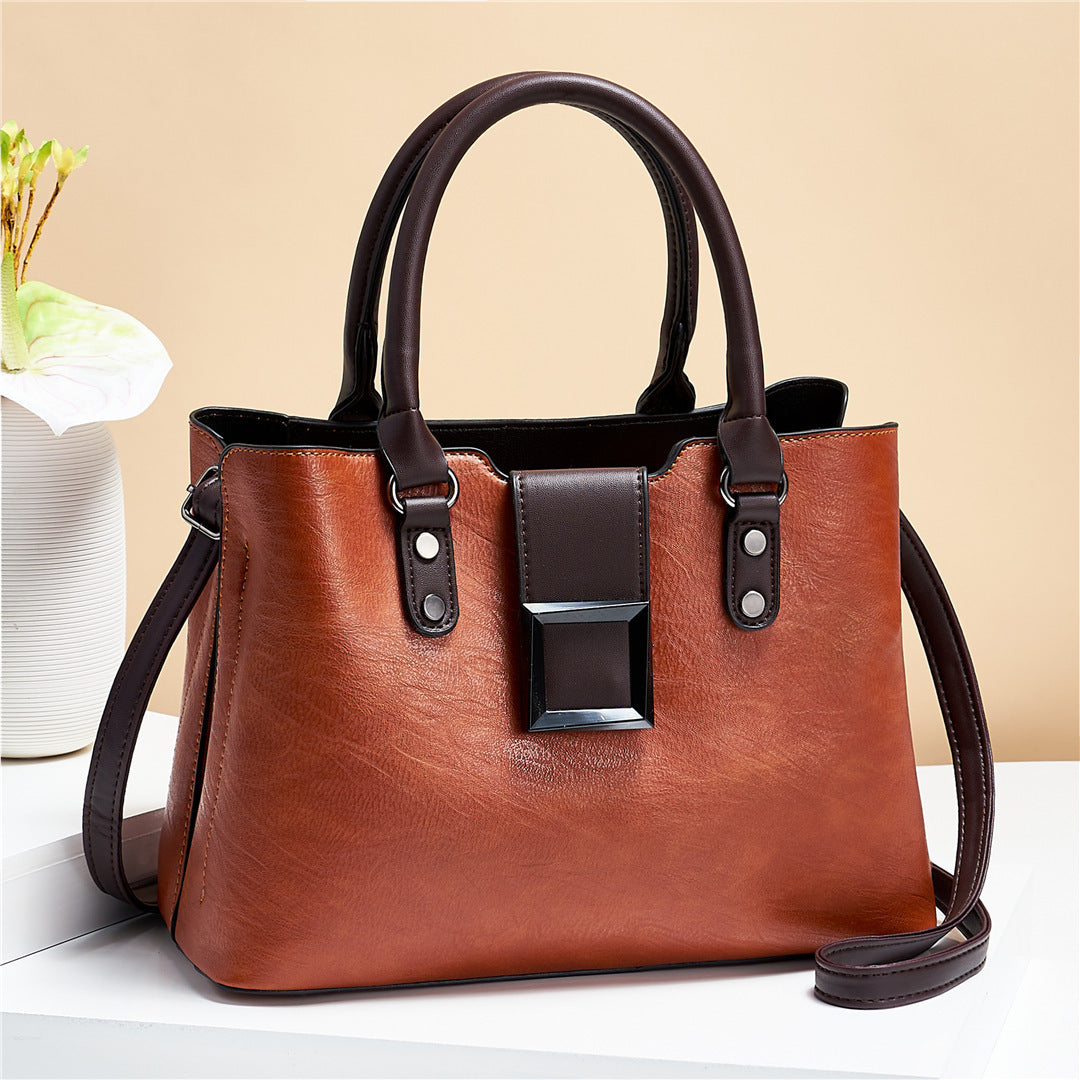 Elegant Big Buckle Handbag – Work-Ready & Weekend-Friendly